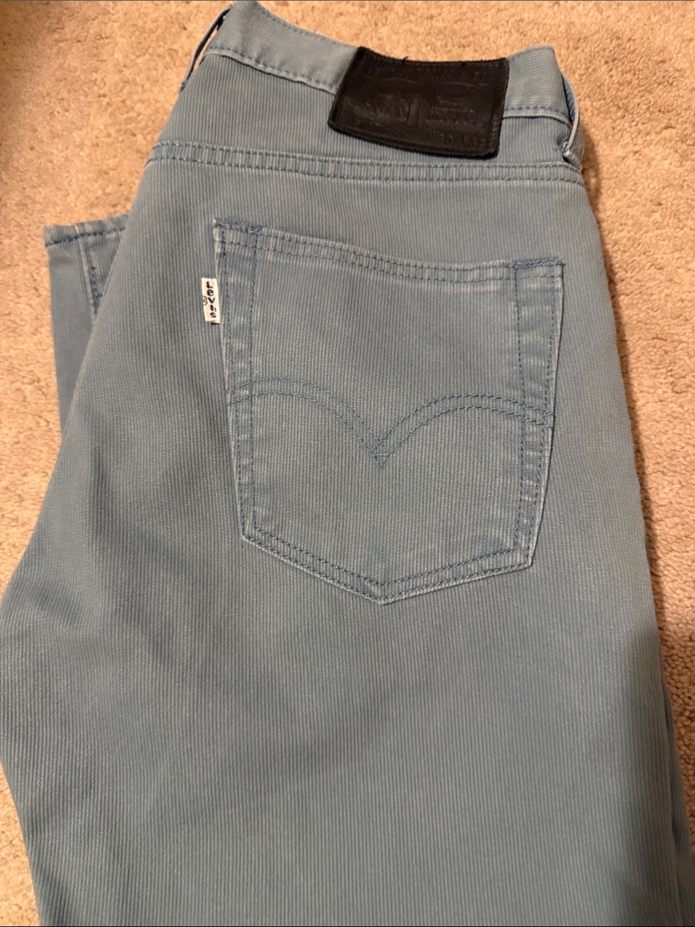 Levi's Men's 513